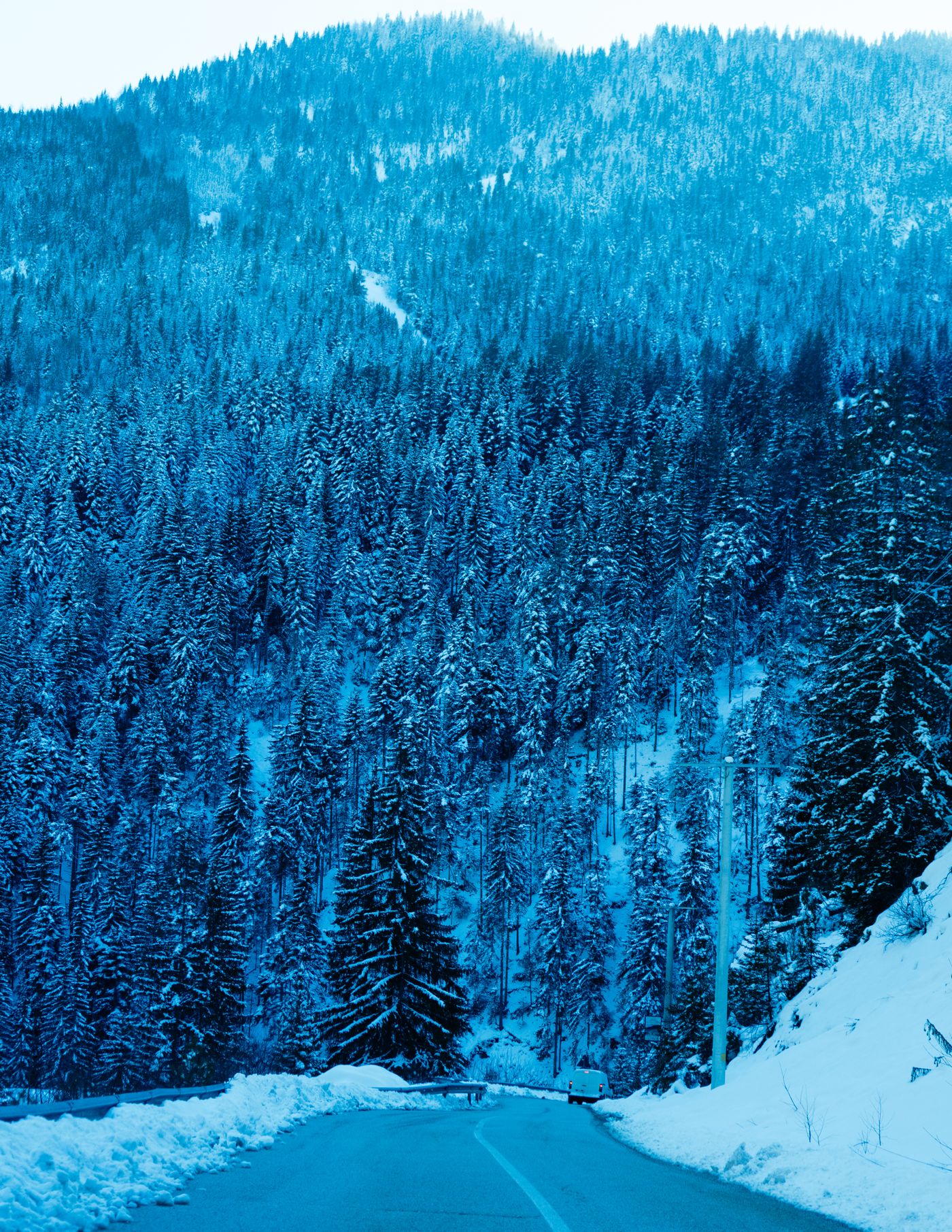 Les Alpes albanaises sous la neige